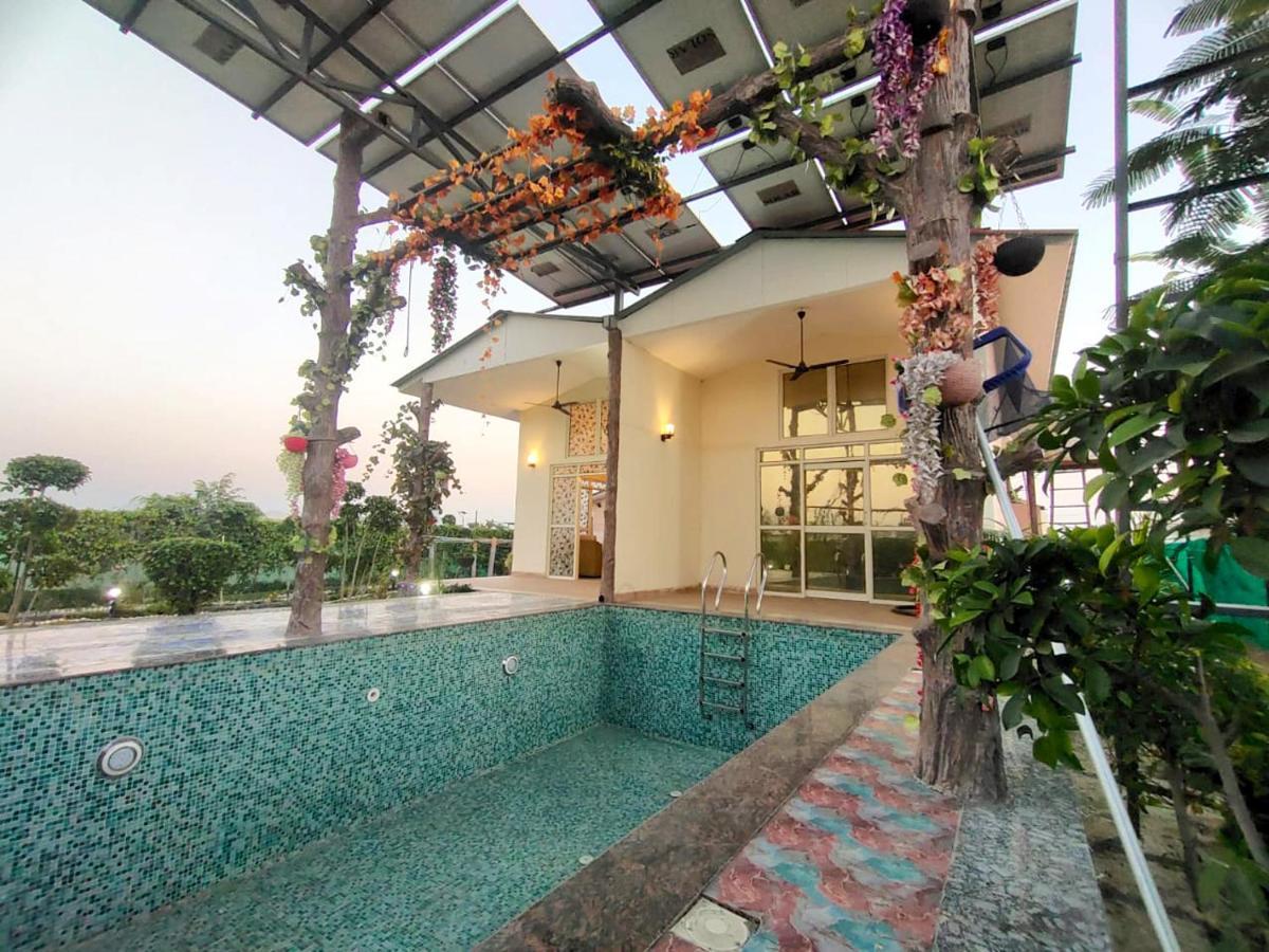 Shaw Estate-Farm House For A Small Parties-Jp Farm Greater Noida Ngoại thất bức ảnh