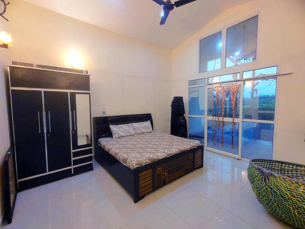 Shaw Estate-Farm House For A Small Parties-Jp Farm Greater Noida Ngoại thất bức ảnh