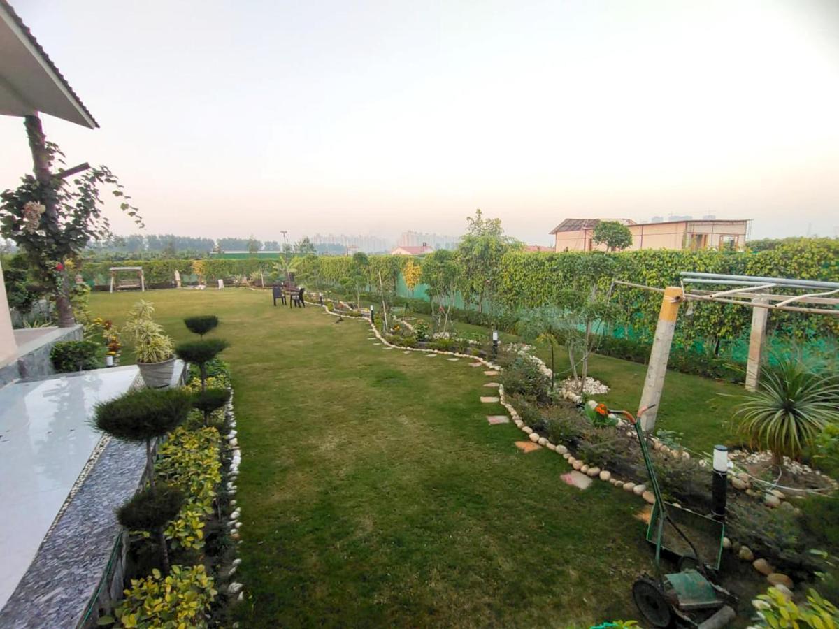 Shaw Estate-Farm House For A Small Parties-Jp Farm Greater Noida Ngoại thất bức ảnh