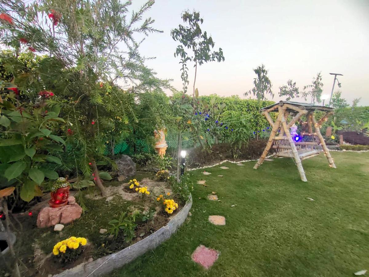 Shaw Estate-Farm House For A Small Parties-Jp Farm Greater Noida Ngoại thất bức ảnh